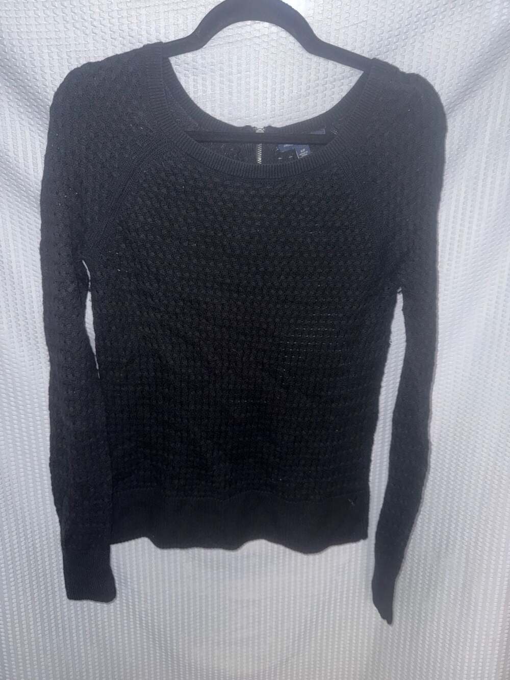 American Eagle Outfitters Sweater Size S Black Zip Back Long Sleeve